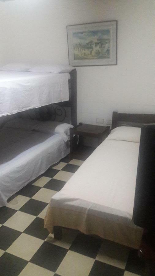 Hospedaje Santa Barbara Buga Εξωτερικό φωτογραφία
