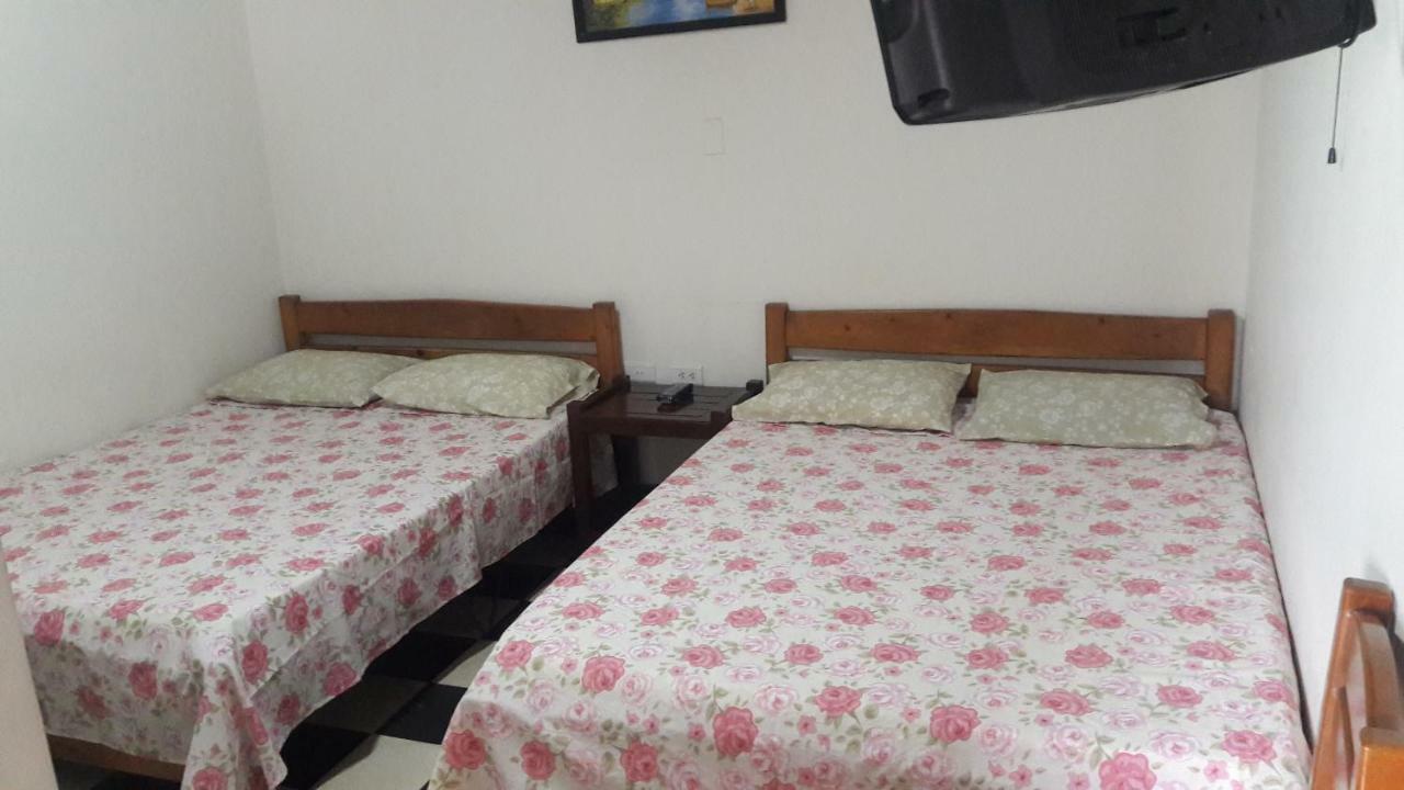Hospedaje Santa Barbara Buga Εξωτερικό φωτογραφία