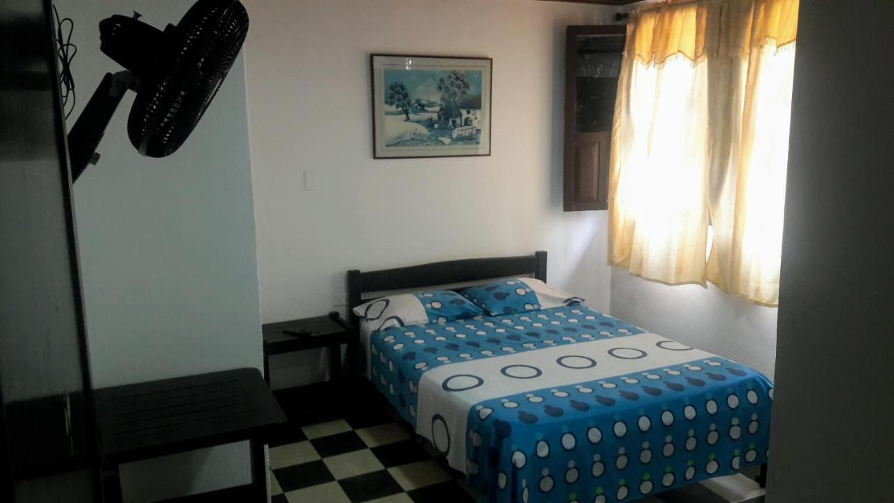 Hospedaje Santa Barbara Buga Εξωτερικό φωτογραφία