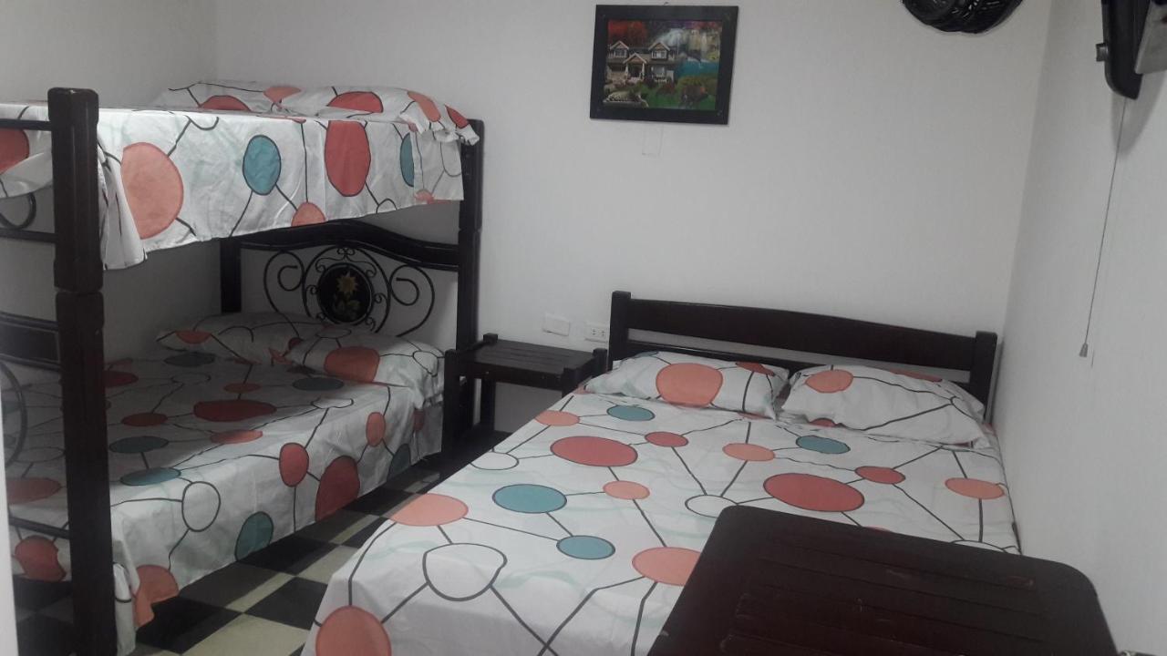 Hospedaje Santa Barbara Buga Εξωτερικό φωτογραφία